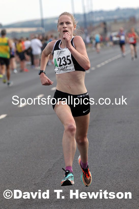 Senior womens 4 stage relay, 2021 Northern 6 and 4 Stage and Young Athletes Road Relays, Redcar. Photo: David T. Hewitson/Sports for All Pics